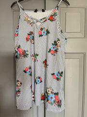 White Floral Sleeveless Swing Top Size 16 18 20 22/24 26/28 30/32 A-line Tee 589