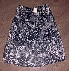 Pull on Floaty Black Skirt Plus Size 24,26, Long Elasticated print chiffon 500