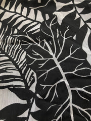 Pull on Floaty Black Skirt