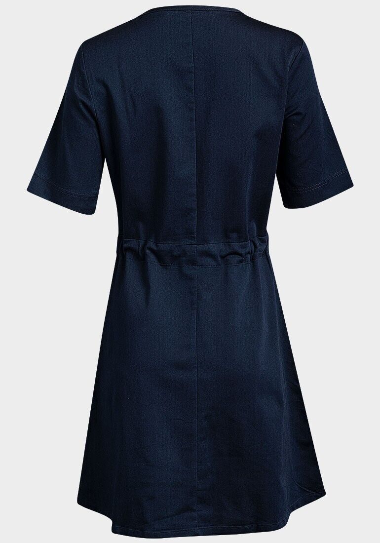 Avon Ladies Plus Size Skater Denim Dress 18/20/22/24 Cotton comfy Jeanetic 101 Avon Ladies Plus Size Skater Denim Dress 18/20/22/24 Cotton comfy Jeanetic 101