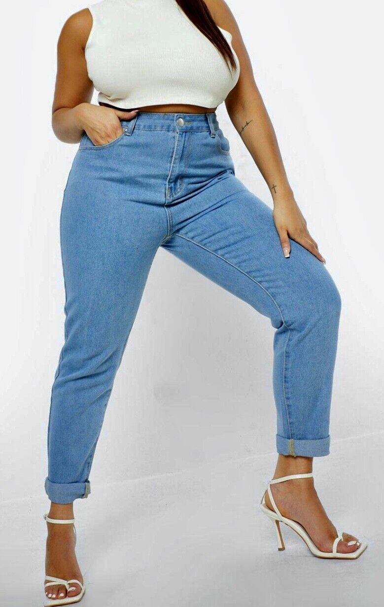 Boohoo Mom Jeans Plus Size 16 18 20 22 24 High rise Blue Denim Turn ups  461