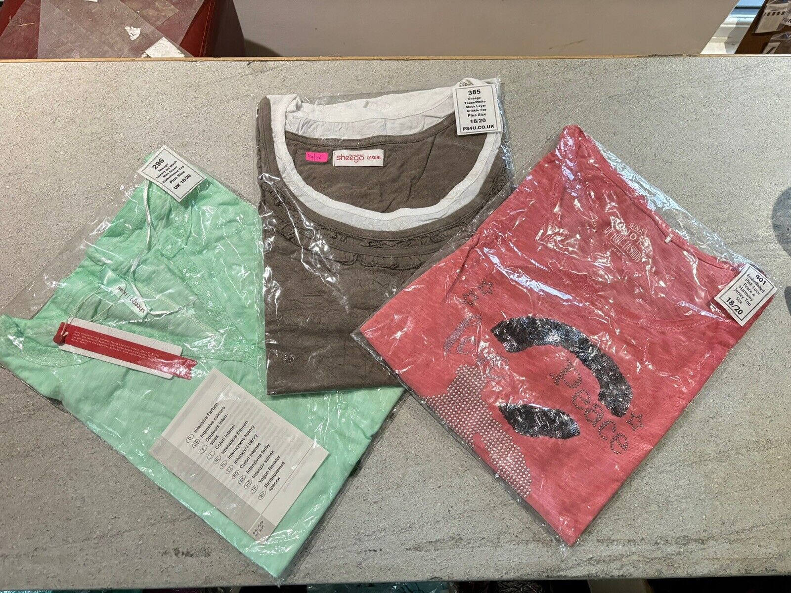 Joblot Women’s Clothes Wholesale Branded X40 Pieces Market Resale Mixed Sizes